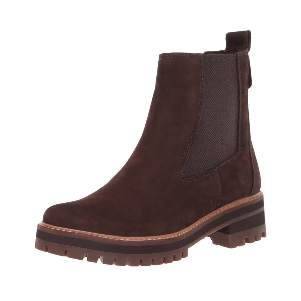 Timberland Women's Courmayeur Valley Chelsea Boots